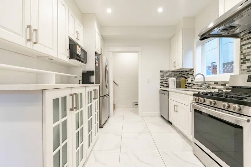 5258 NORFOLK STREET - photo 2 of 25