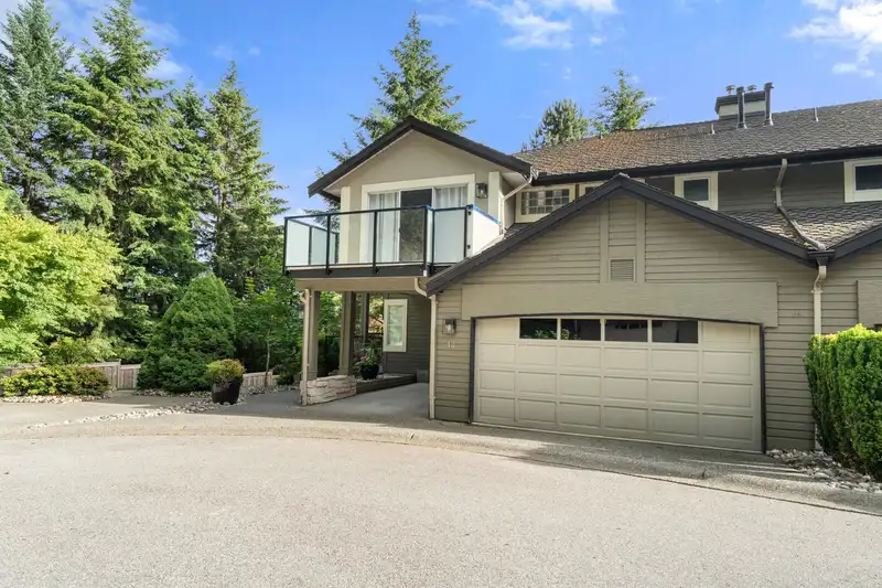 13 1900 INDIAN RIVER CRESCENT - photo 2 of 40