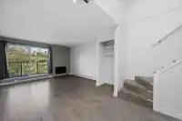 3 1355 W 4TH AVENUE - thumbnail 1