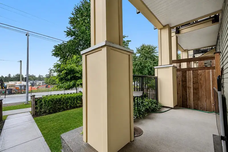 12 13886 62 AVENUE - photo 3 of 31