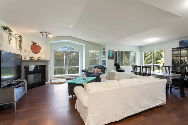 1103 O'FLAHERTY GATE - photo 3 of 25