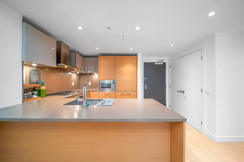 311 7228 ADERA STREET - photo 2 of 25