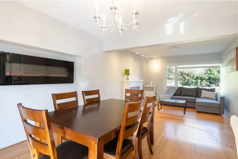 5951 DUNBAR STREET - photo 4 of 17