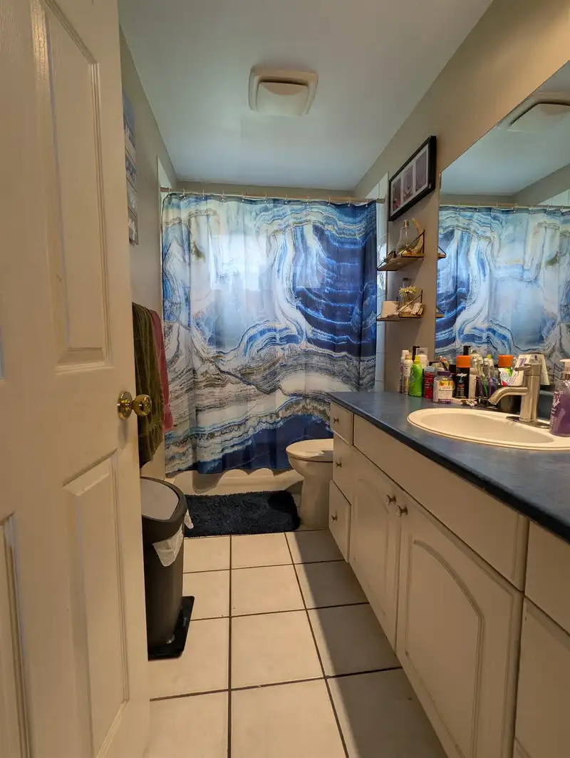 7936 EAGLE CRESCENT - photo 3 of 3
