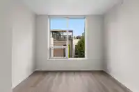 313 5687 GRAY AVENUE - thumbnail 16