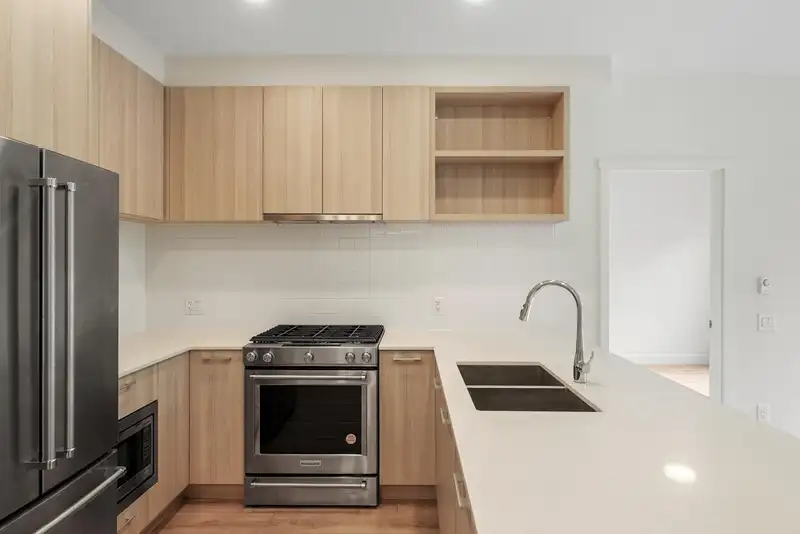 102 741 ANSKAR COURT - photo 3 of 31