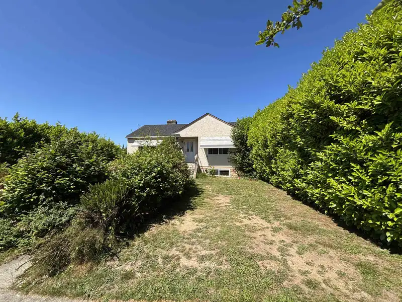 665 W 29TH AVENUE - photo 1 of 1