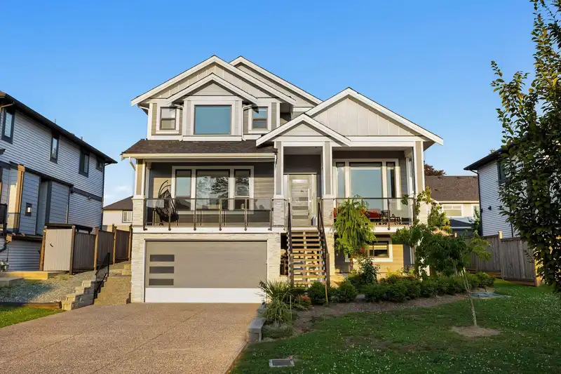 8394 MCTAGGART STREET - photo 1 of 40