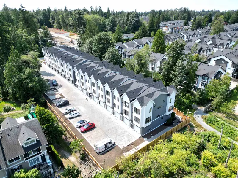 18 14311 60 AVENUE - photo 1 of 3