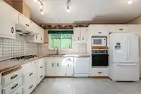 95 20071 24 AVENUE - thumbnail 9