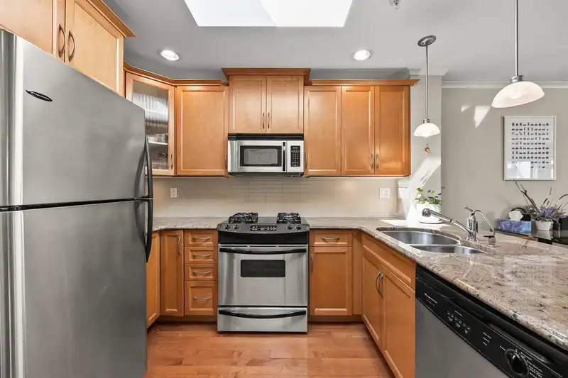 401 2103 W 45TH AVENUE - photo 4 of 27