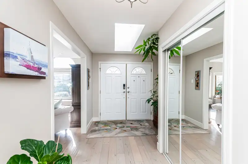 6379 BRODIE ROAD - photo 4 of 37