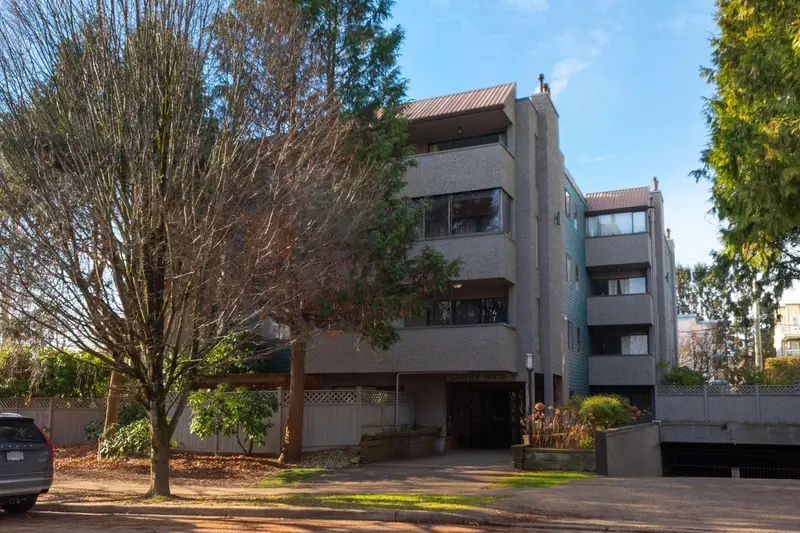 405 8775 CARTIER STREET - photo 2 of 25