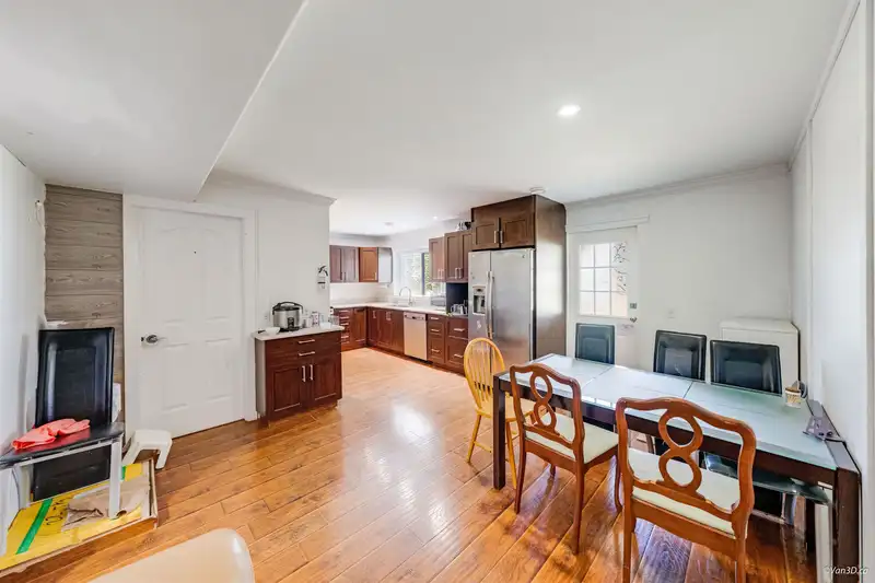 26467 32A AVENUE - photo 3 of 38