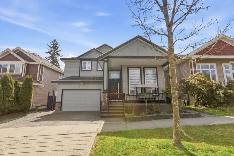14732 71A AVENUE - photo 1 of 36