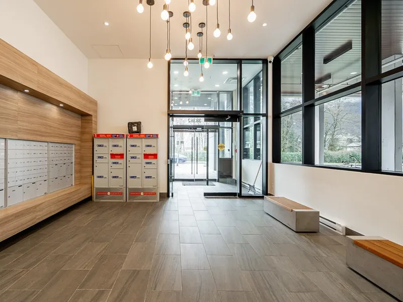 444 38362 BUCKLEY AVENUE - photo 3 of 25