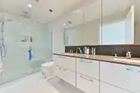 1210 3487 BINNING ROAD - thumbnail 13
