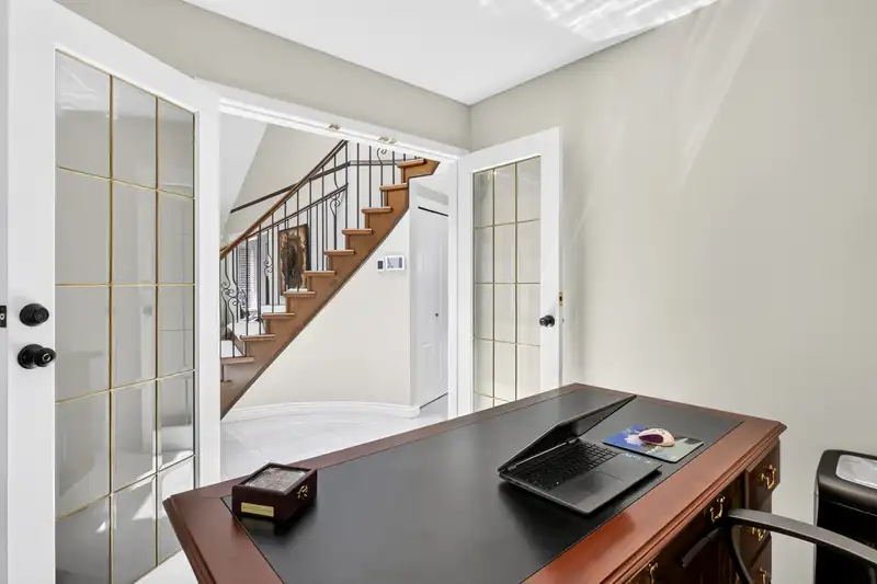 11845 190TH STREET - photo 3 of 33