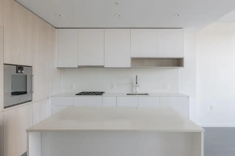 315 6300 MINORU BOULEVARD - photo 2 of 11