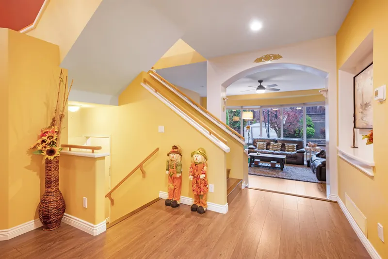 30 BALSAM PLACE - photo 4 of 25