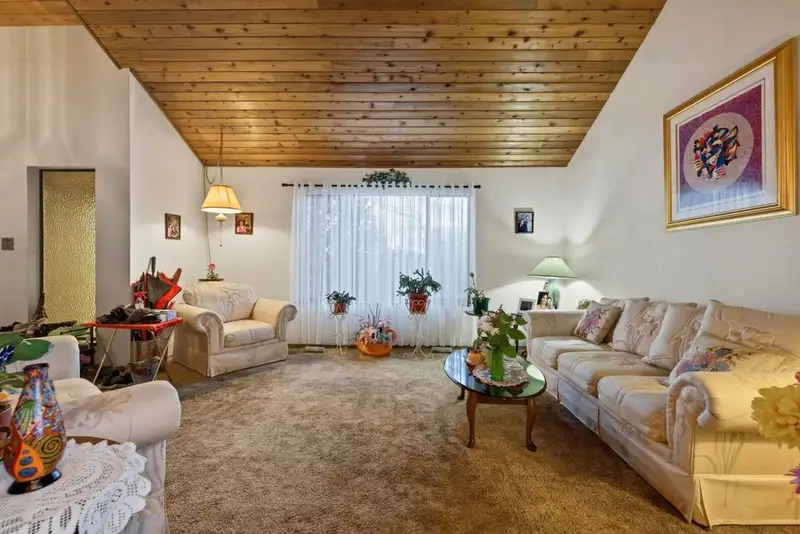 6474 131 STREET - photo 4 of 25