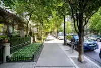 1261 RICHARDS STREET - thumbnail 2