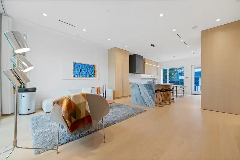 4690 W 9TH AVENUE - photo 3 of 28