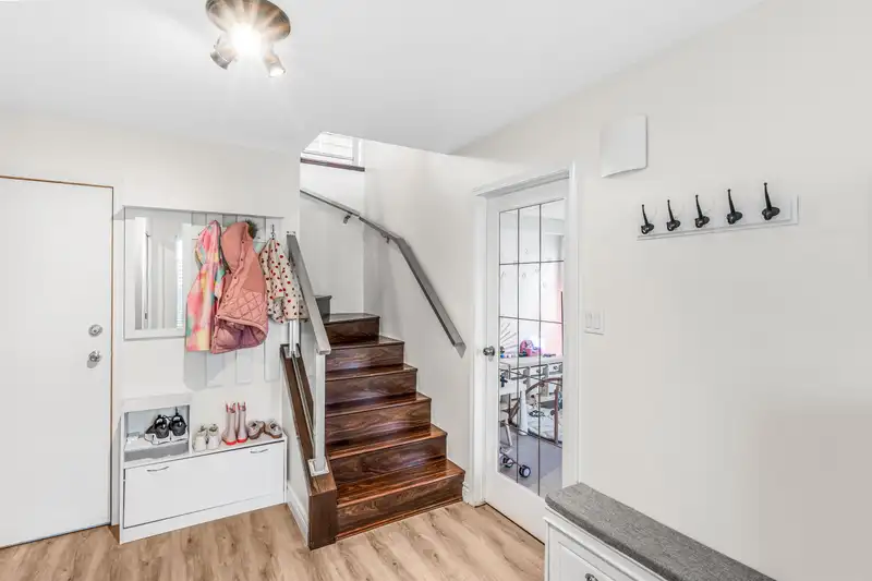 12453 219 STREET - photo 4 of 36