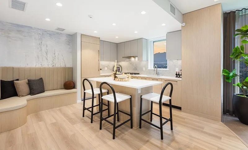 2701 5860 OLIVE AVENUE - photo 1 of 13