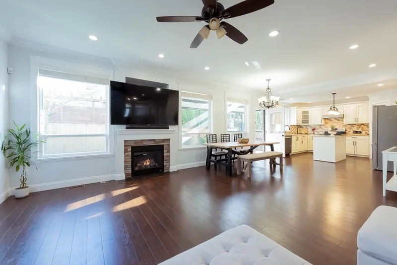 7260 196 STREET - photo 3 of 25