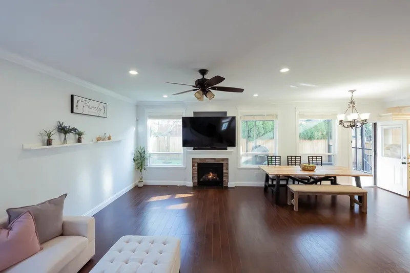 7260 196 STREET - photo 4 of 25