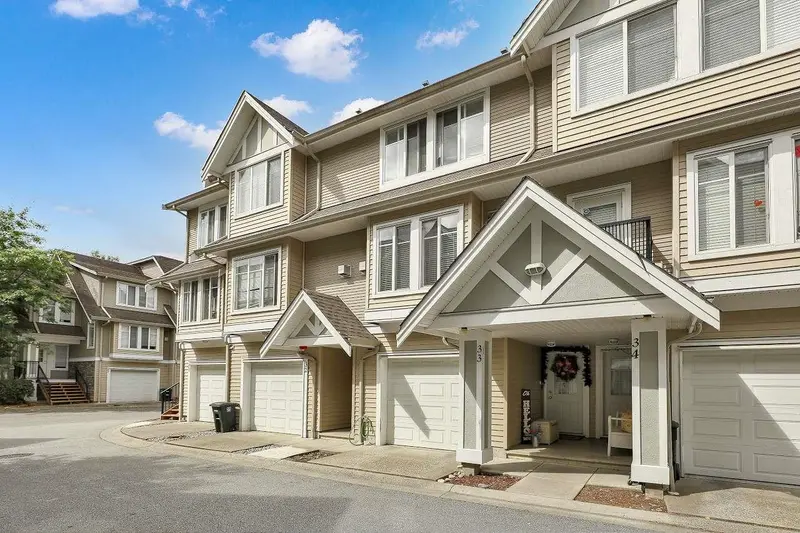 33 19141 124 AVENUE - photo 1 of 25