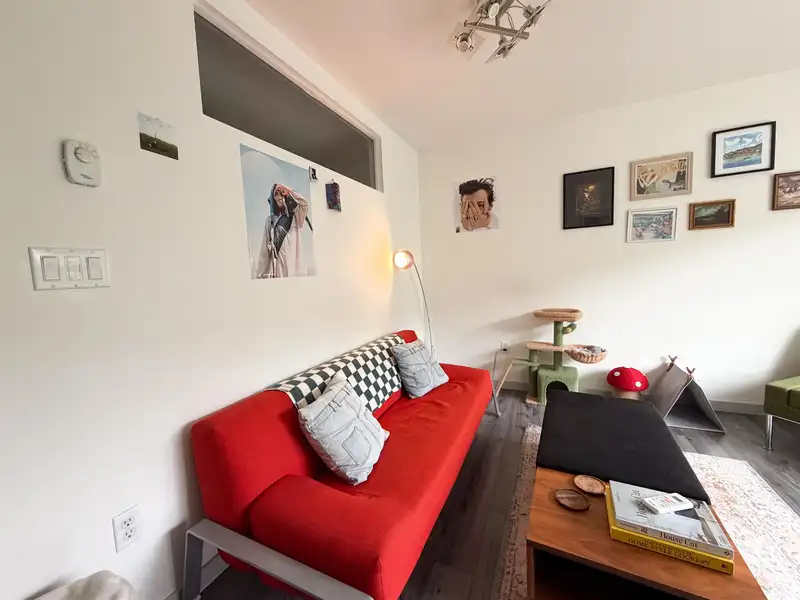 312 5775 IRMIN STREET - photo 3 of 17