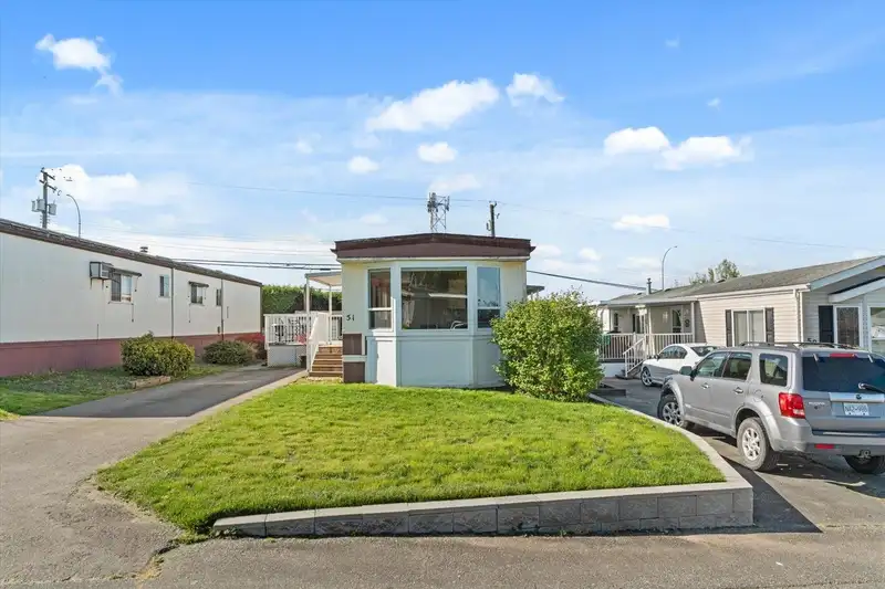 51 2035 MARTENS STREET - photo 1 of 13