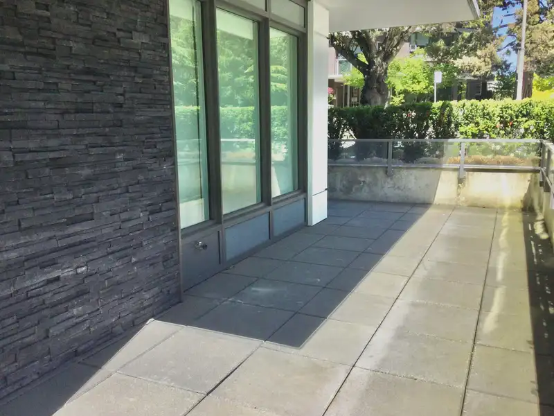 502 W 30TH AVENUE - photo 3 of 24