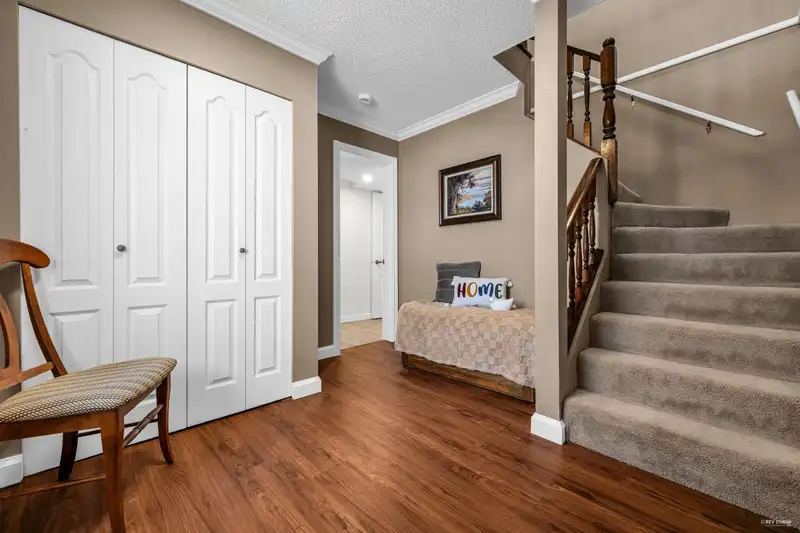 26580 28B AVENUE - photo 4 of 35