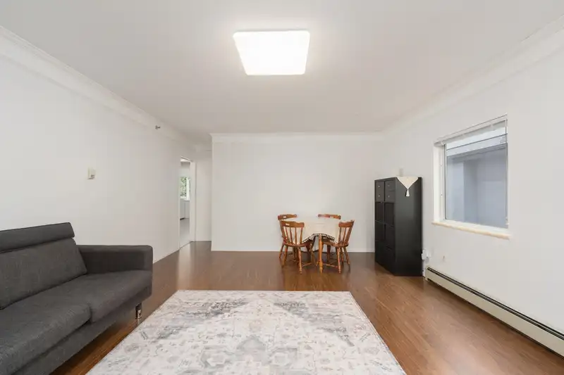 1038 E 51ST AVENUE - photo 3 of 40