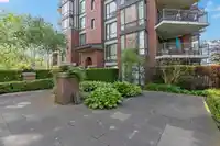 207 1551 FOSTER STREET - thumbnail 32
