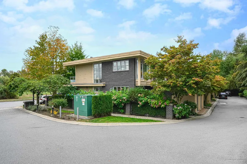 4923 DAWSON STREET - photo 4 of 25