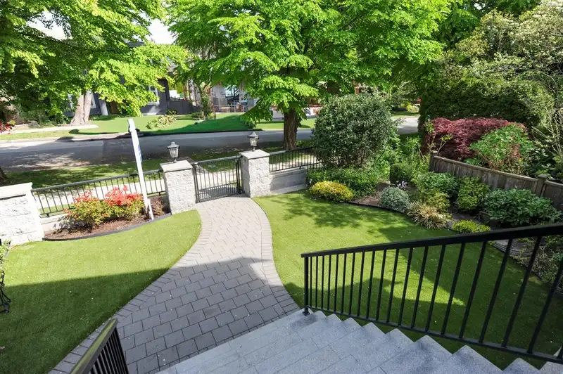 3522 W 21ST AVENUE - photo 2 of 31