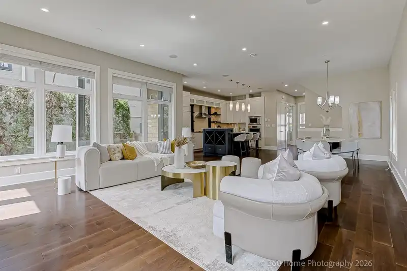 3820 W 21ST AVENUE - photo 3 of 35