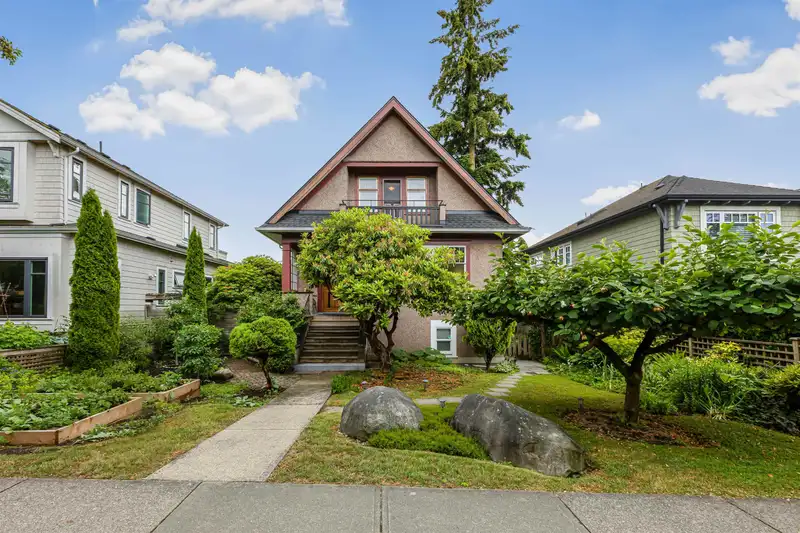 3732 WEST 2ND AVENUE - photo 1 of 40