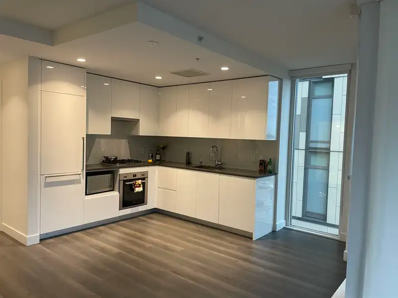 210 8138 FRASER STREET - photo 1 of 31