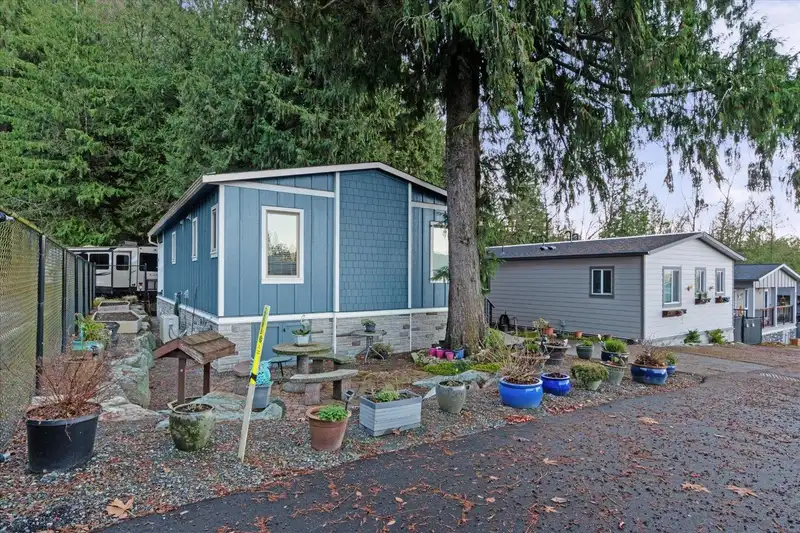 60 53480 BRIDAL FALLS ROAD - photo 2 of 40