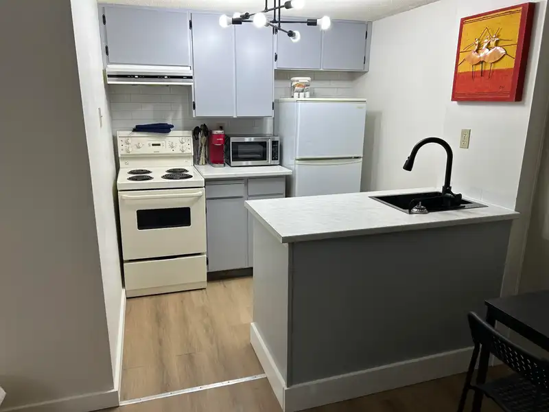 303B 21000 ENZIAN WAY - photo 4 of 10