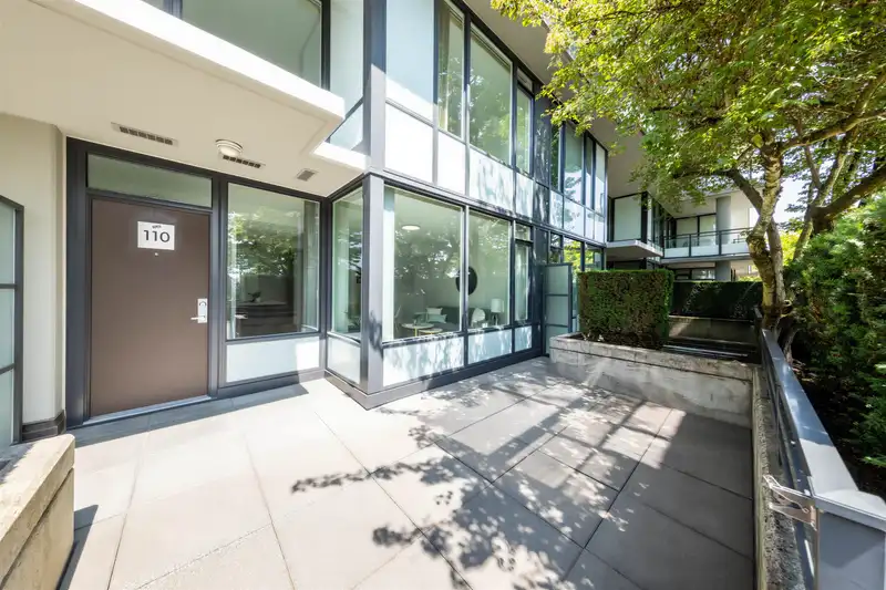 110 9009 CORNERSTONE MEWS - photo 2 of 23