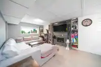 9476 DAWSON CRESCENT - thumbnail 24