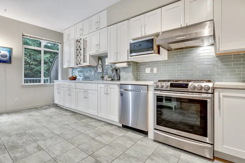 3264 CLERMONT MEWS - photo 2 of 25