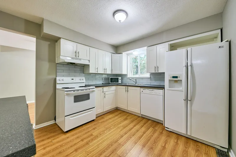 12313 MCNUTT ROAD - photo 4 of 25