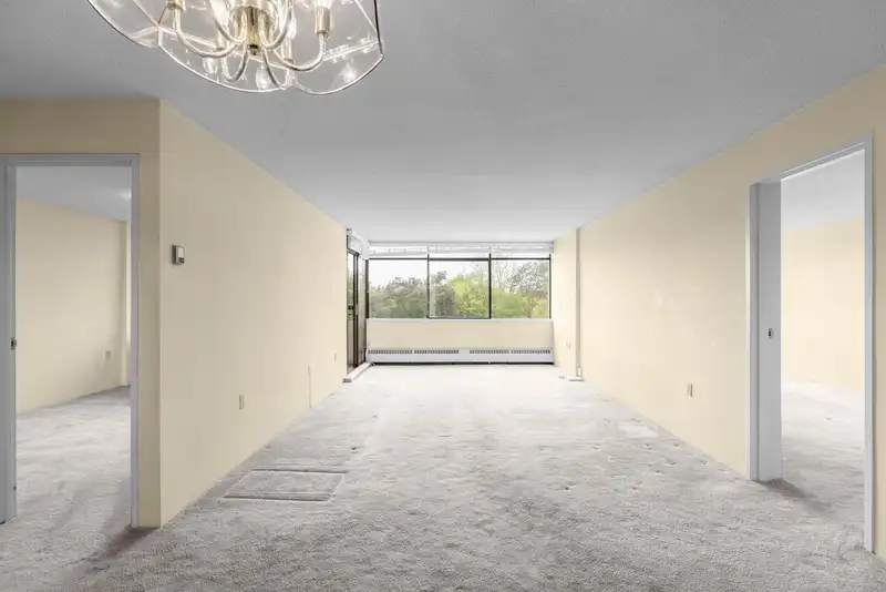 606 6631 MINORU BOULEVARD - photo 2 of 20